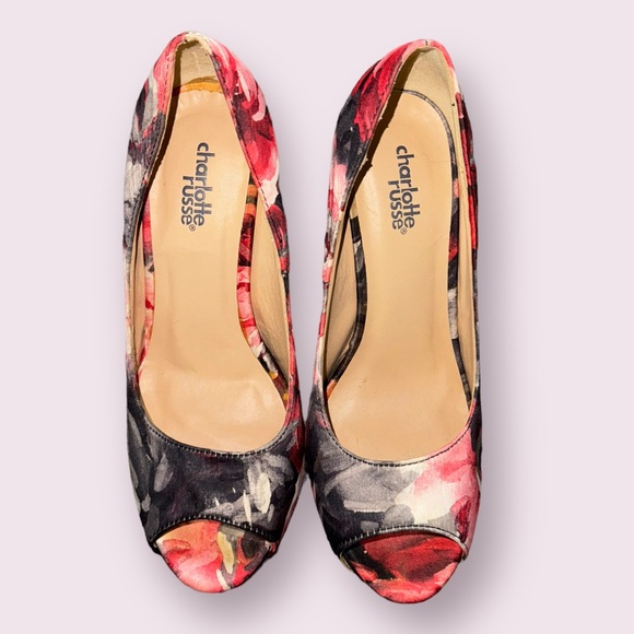 Charlotte Russe Floral Platform Heels with Peep Toe - Picture 3 of 7